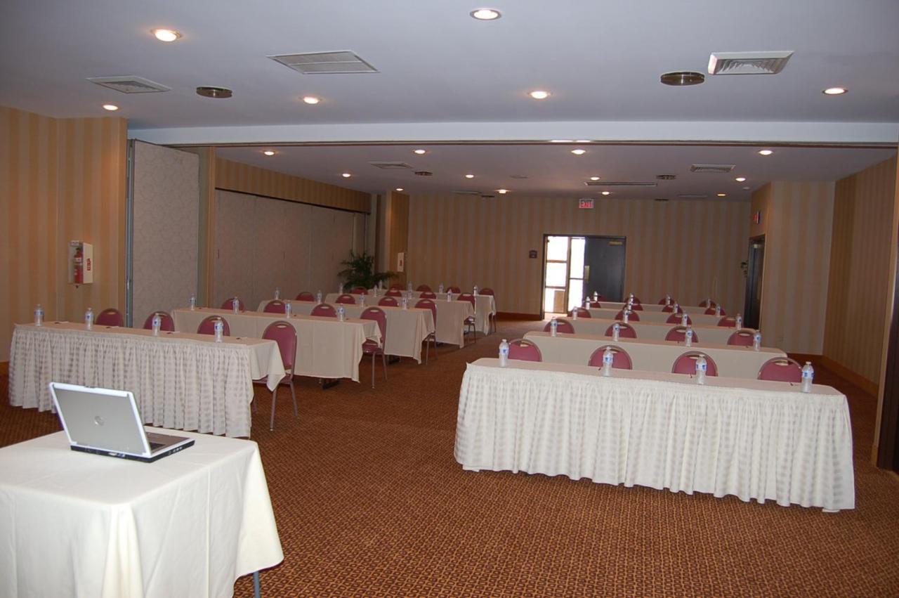 Rodeway Inn & Suites East Windsor Esterno foto